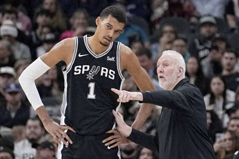 Spurs coach Popovich, who has won the most in NBA history, handed over his handover and became president of basketball operations