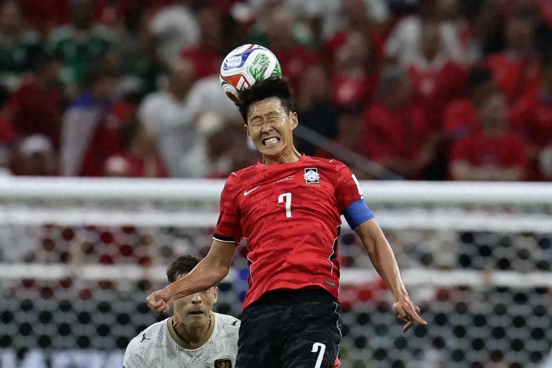South Korea secures first win by overcoming Czech Republic; Son Heung-min's poor form questioned by Korean media