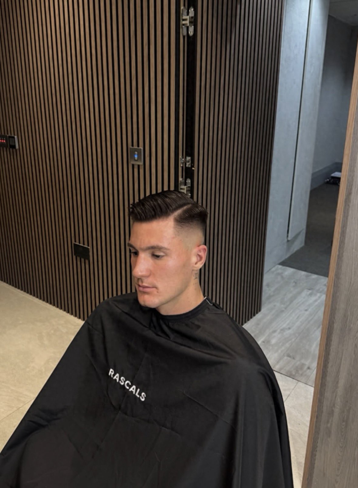 谢什科因食物中毒恐怕仍无法出场！阿莫林感到愤怒，非洲杯三名球员能否参赛仍成未知数