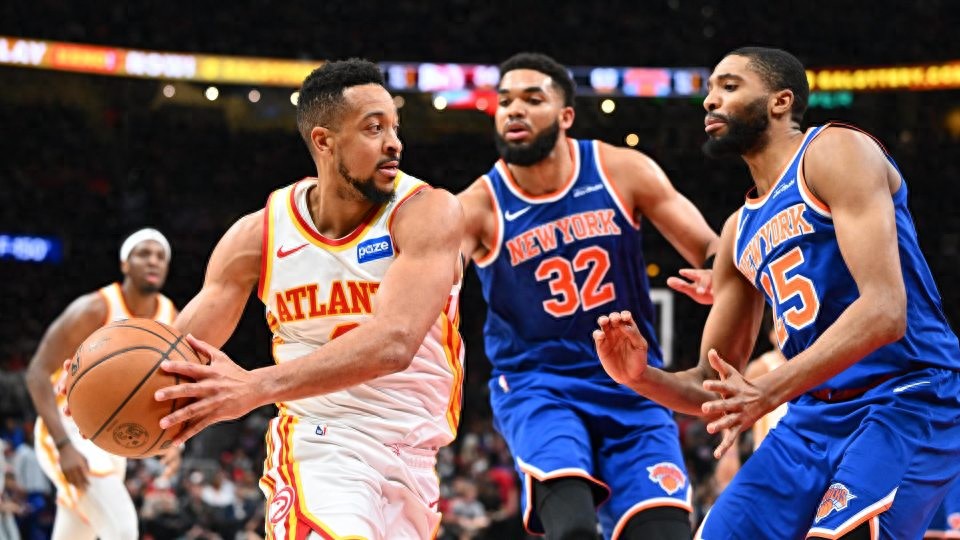 The last player to beat the Knicks! CJ shares game-winner: They transformed after that play
