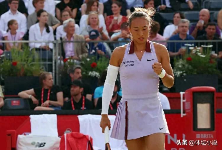 With Anisimova 2-0 Navarro, the women's singles semifinals were released, and Zheng Qinwen's opponent in the next round was determined