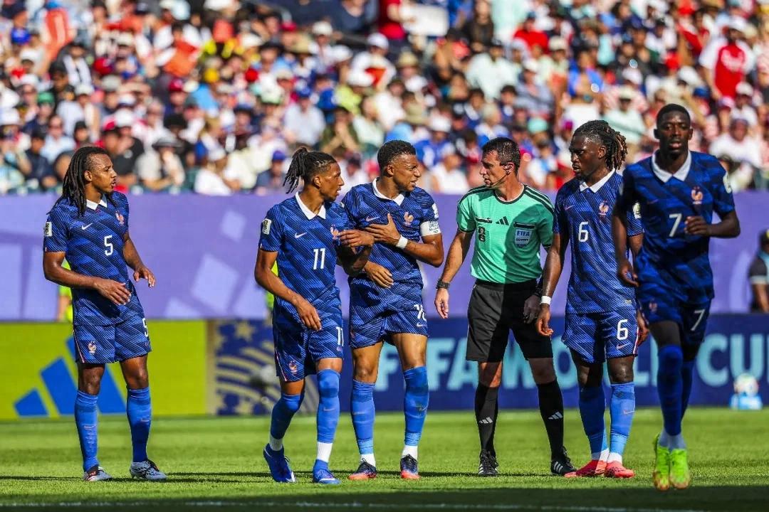 From the World Cup, we can see a global wave of naturalization and integration. Where is Chinese football heading?