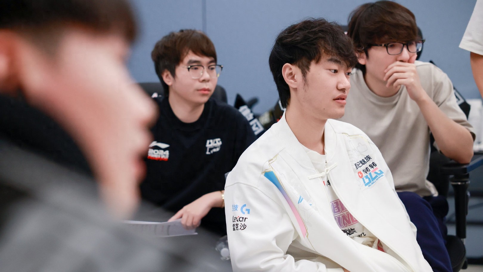 Former TES Coach Joins WBG! The T1 rotation is over: Smash devolves to the second team and is the MVP