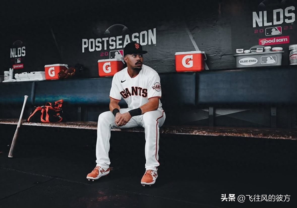 Fans love Wade's slow-burning start to the game and he signed first baseman Smith after being designated by the Giants