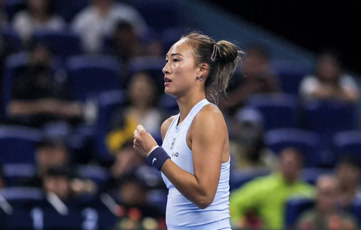 Victory returns after 88 days! Zheng Qinwen reveals how much she misses her fans and admits there is still a slight pain when playing.