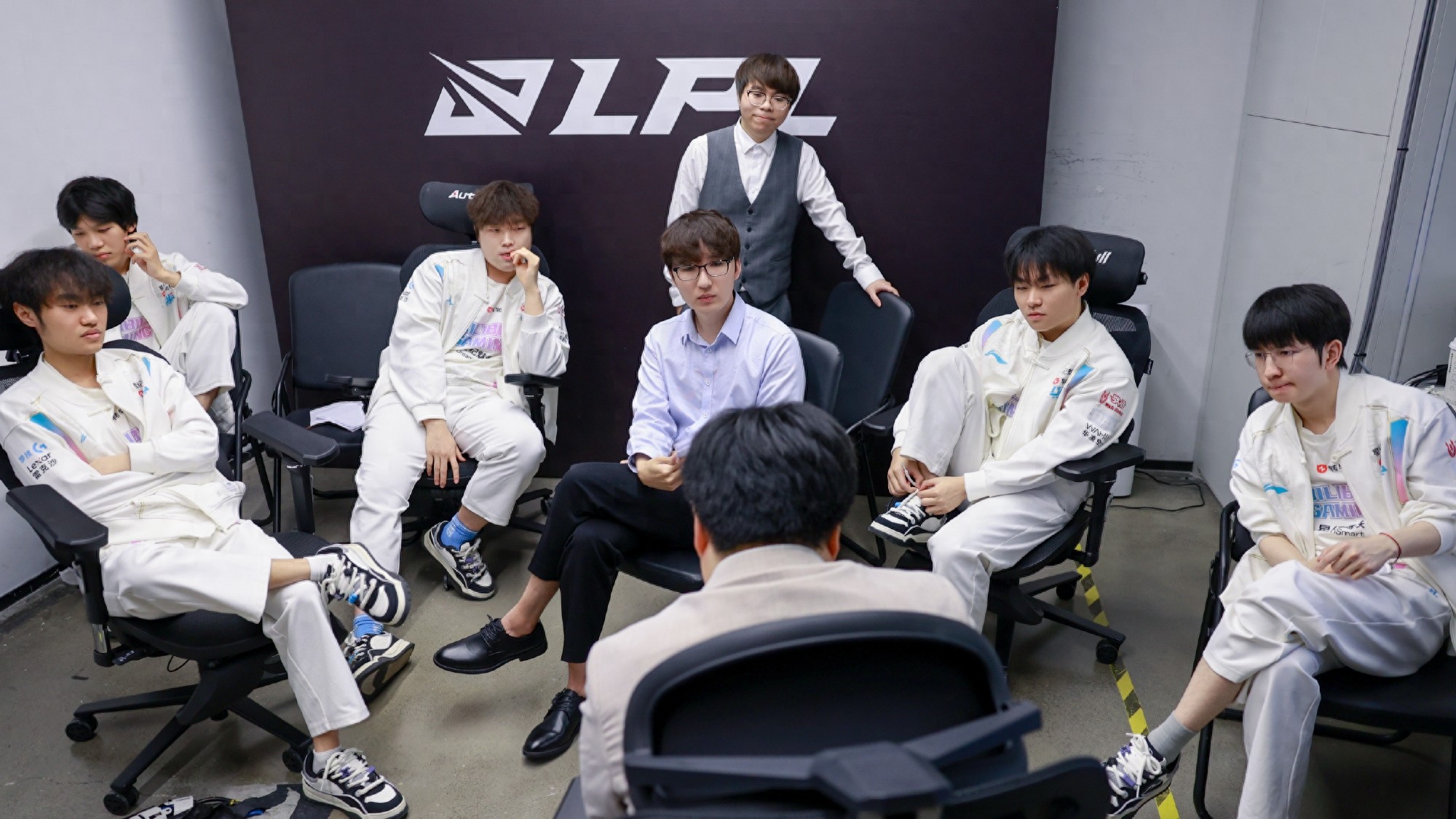 LCK World Champion Coach Killed! Viper predicts MSI: not optimistic about TES, BLG and AL