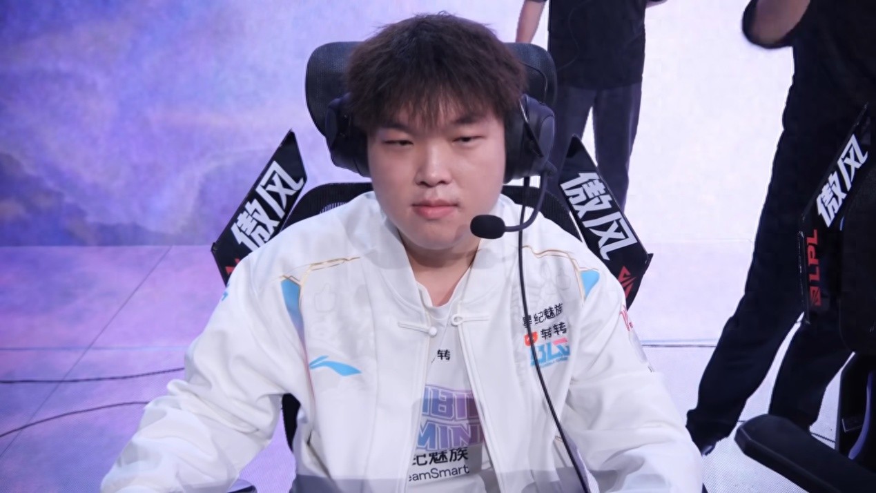 BLG opens the revenge mode, the mid-laner robbery debuts, Knight is super god in three games, and self-confidence returns