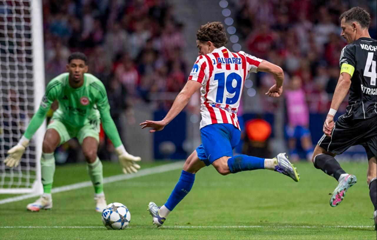 Alvarez scored 6 goals and provided 2 assists in 3 games within a week; his market value of 100 million euros is still rising, making Man City&#39;s sale of him for 75 million euros a big loss.