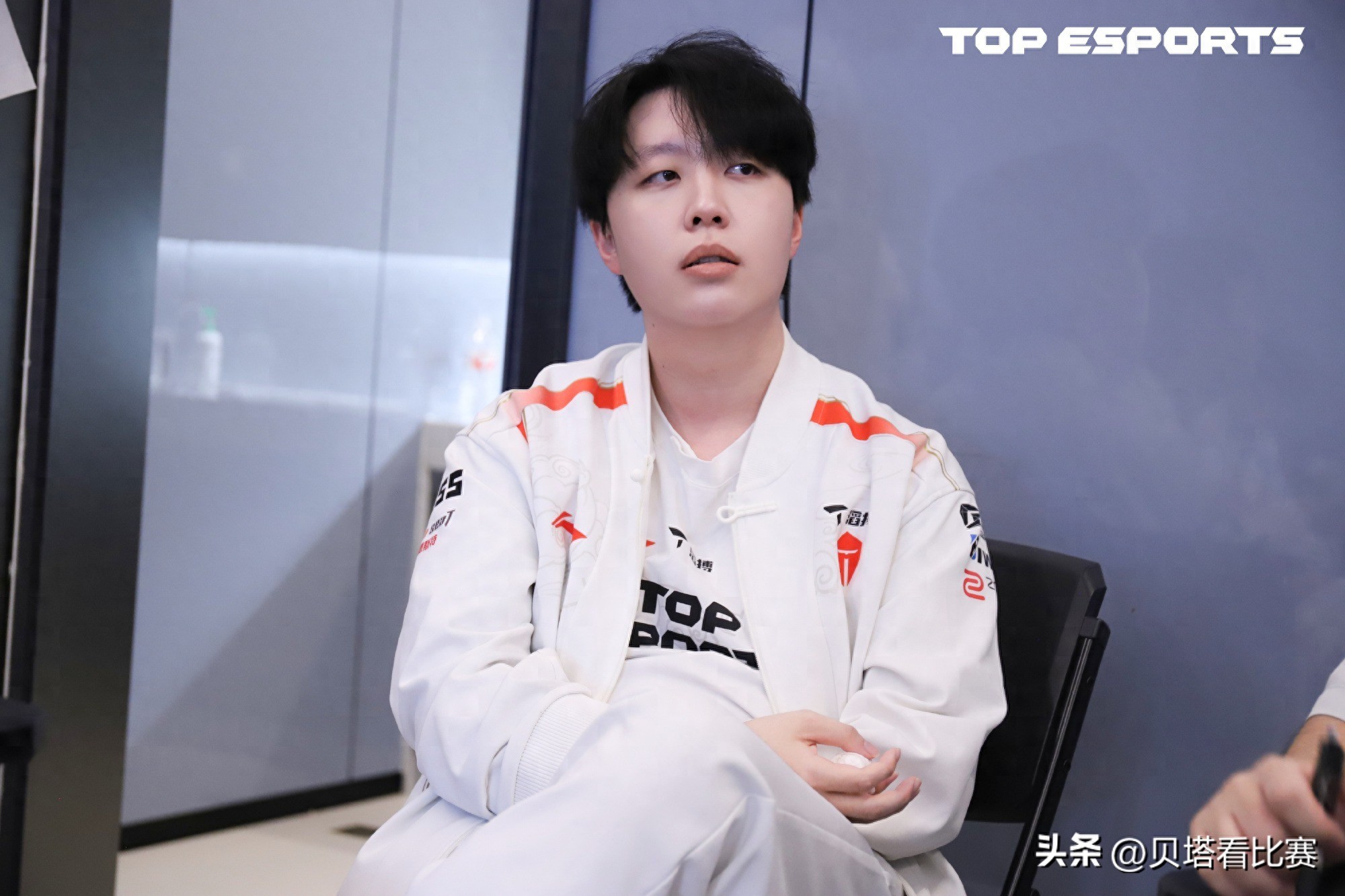 Overseas fans are buzzing about TES&#39;s loss to GEN: Kanavi was disappointing! Except for AL, the LPL looks weak.