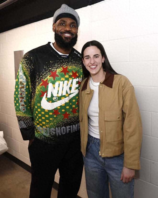 Clark responds to James' photo + blessings: That's one of my idols He's the best in history