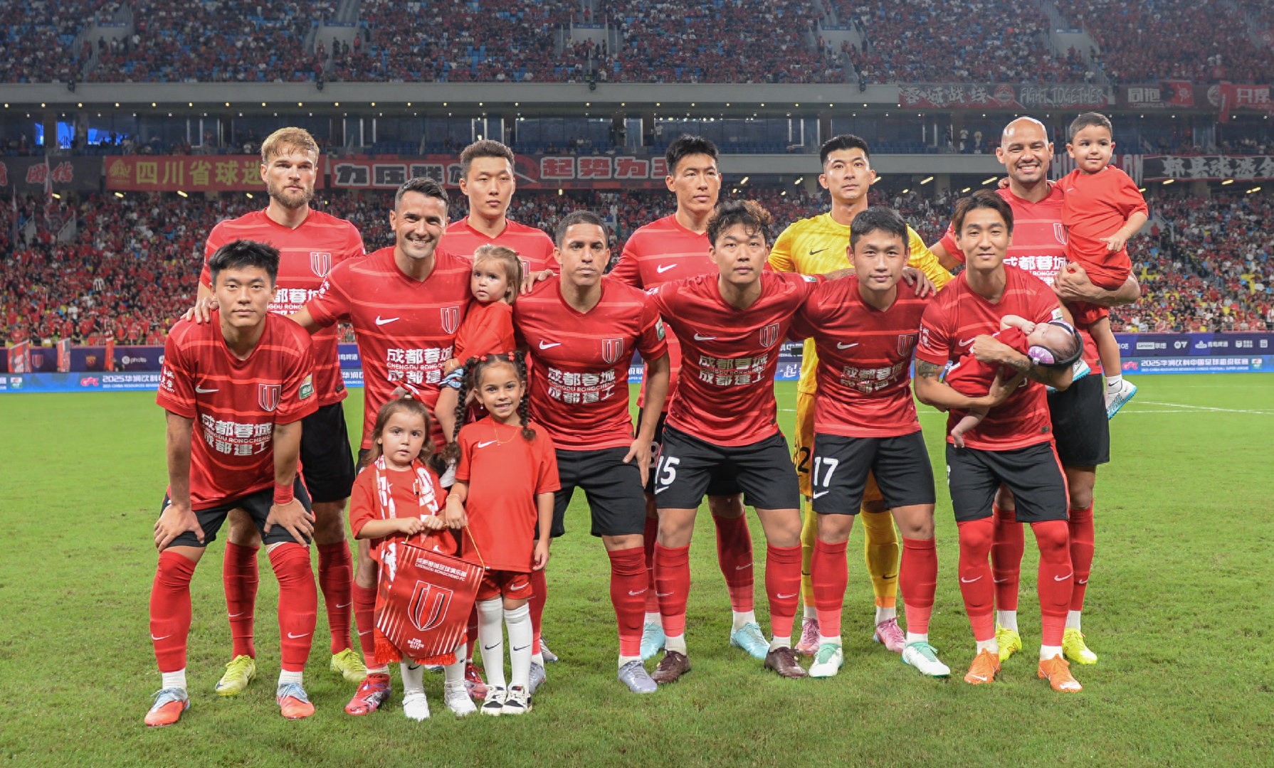 How did Rongcheng transform from a rising team into a strong contender and survive the grueling schedule?