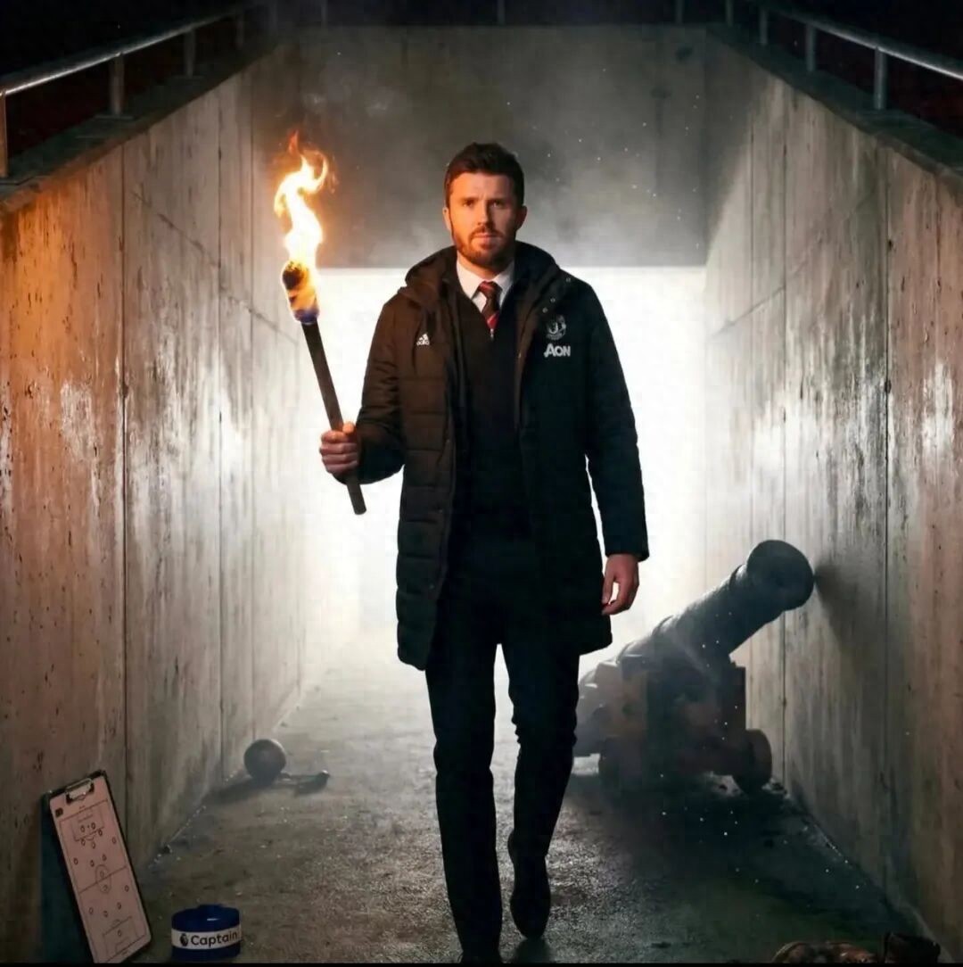 The plan has changed, now aiming for top three! Manchester United can overtake Villa by beating Crystal Palace, Carrick hints at Šeško starting.