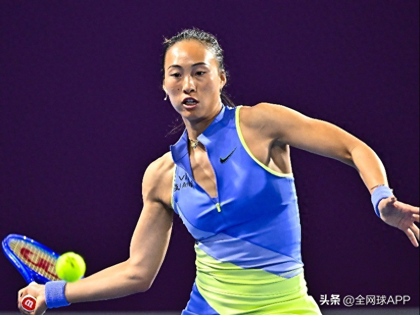 WTA Doha: Zheng Qinwen narrowly loses in three sets to Rybakina, return form still promising