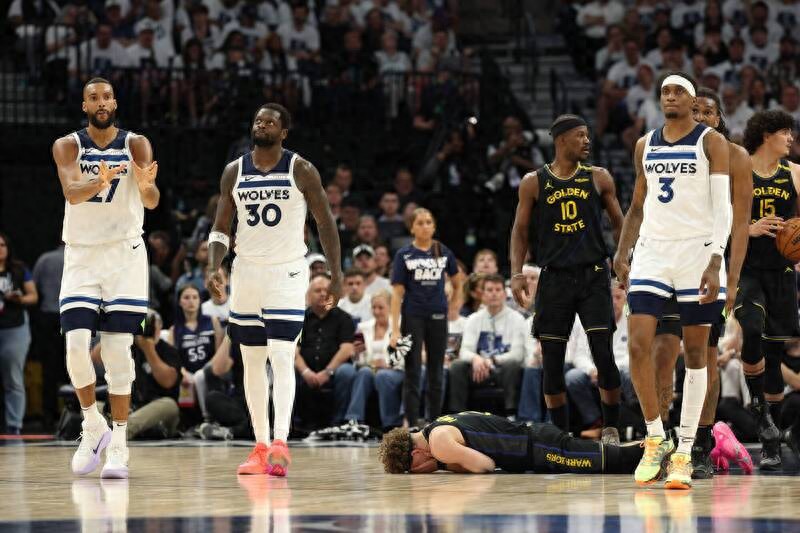 The NBA playoffs are popular to "go down and up", and the second round has the first time in history that G1 has lost at home