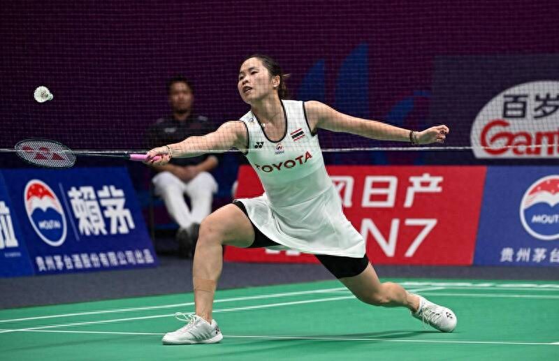 Intanon reached the quarterfinals of the 2025 Thailand Open Badminton Championships and made an appointment to face Japanese beautiful girl Yuka Miyazaki