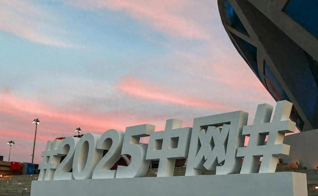 The China Open started disastrously for Chinese tennis, but with Zhang Shuai playing today, there is hope to reverse the downward trend.