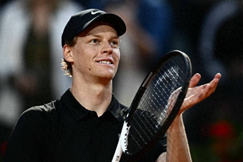 Today's world champion Sinner has won 4 consecutive victories to reach the top 4 of the 2025 Rome Tennis Masters men's singles