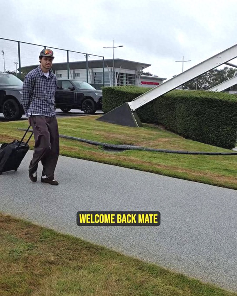 Two Manchester United players have returned ahead of schedule! Lammens aims to overcome his World Cup nightmare, while Tielemans officially reports for duty.