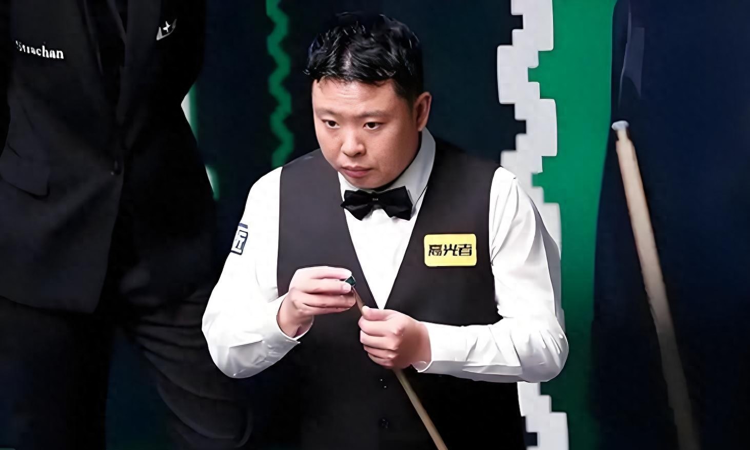 Live coverage of the Snooker China Championship: Zhang Anda vs. Wu Yize