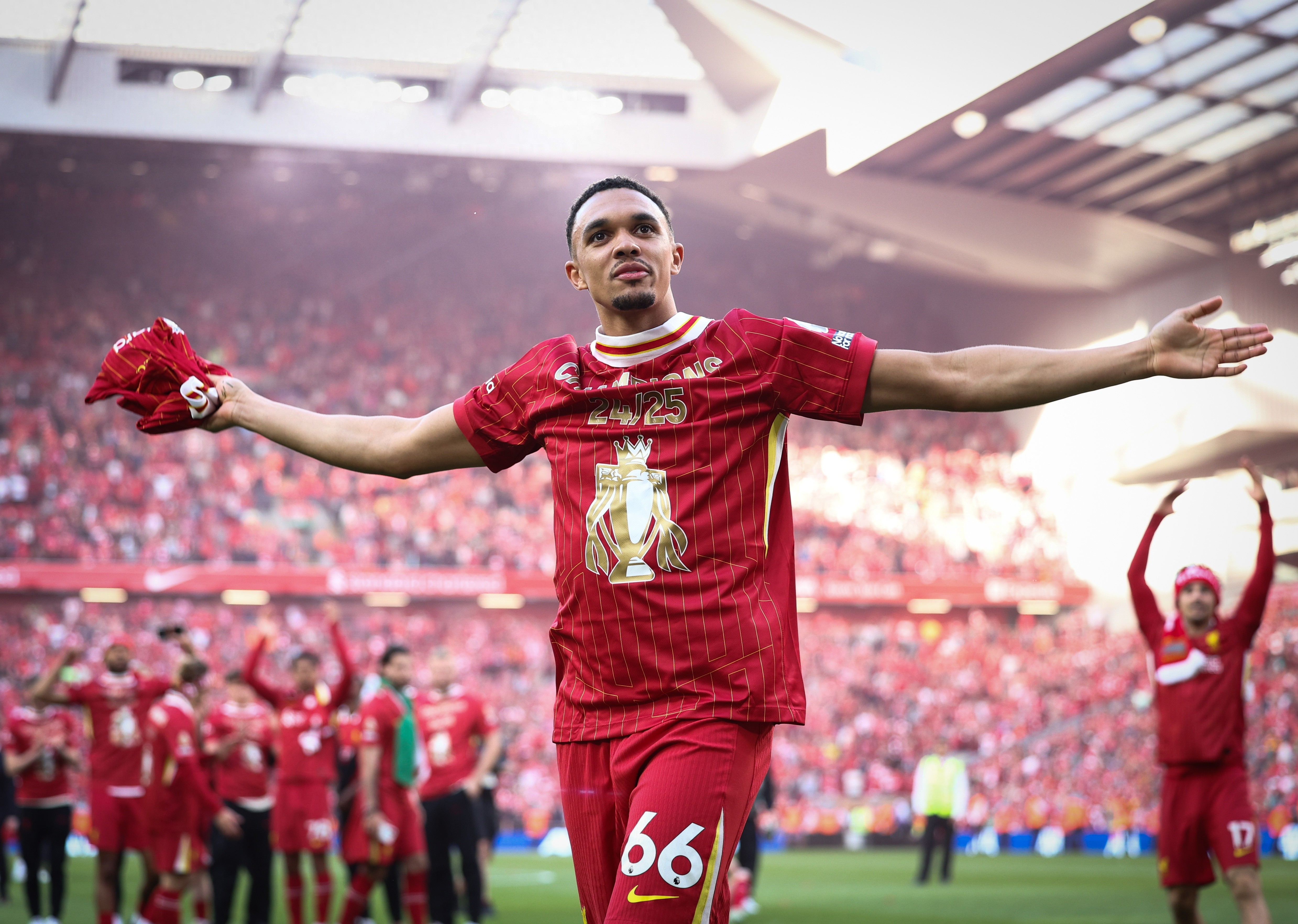 At the same time, it is officially announced! Trent Alexander-Arnold ends 20-year Liverpool career Fabrizio Romano said he joined Real Madrid without a visa in the summer window