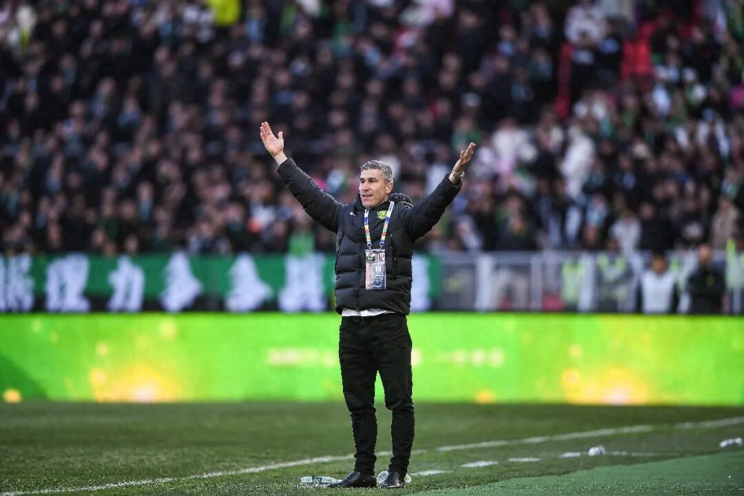 After Beijing Guoan's points were reset to zero, how can they endure the transition period with minimal cost?