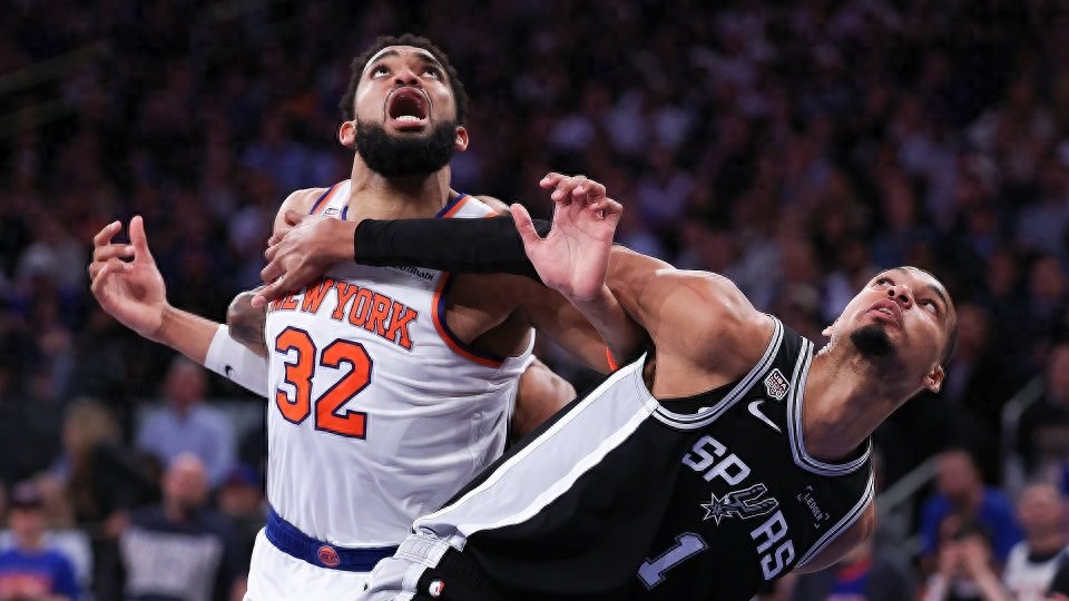 NBA official site updates FMVP rankings: Towns still leads, Wembanyama rises to second, Brunson third.