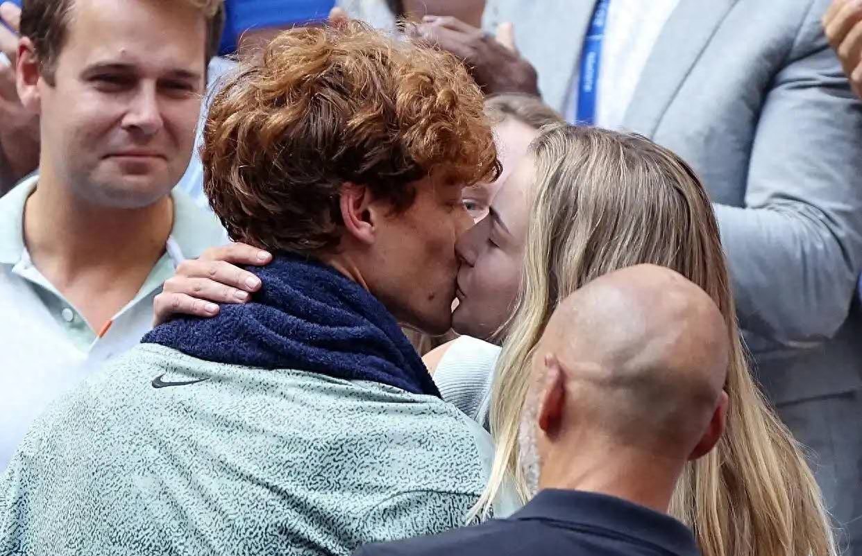 Gossip! Italian media broke that Sinner and the Russian young model were dating privately, and Karinskaya got back together with her ex-boyfriend