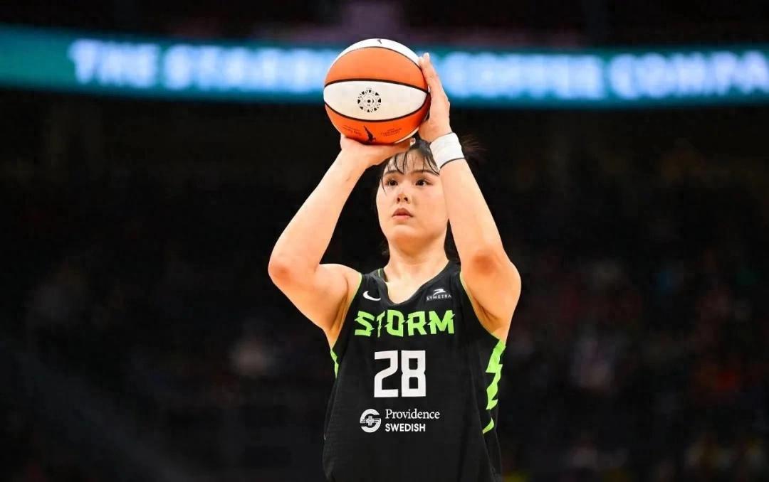 WNBA player Li Yueru, take the initiative to apply for a trade! Why is that? She herself said why!