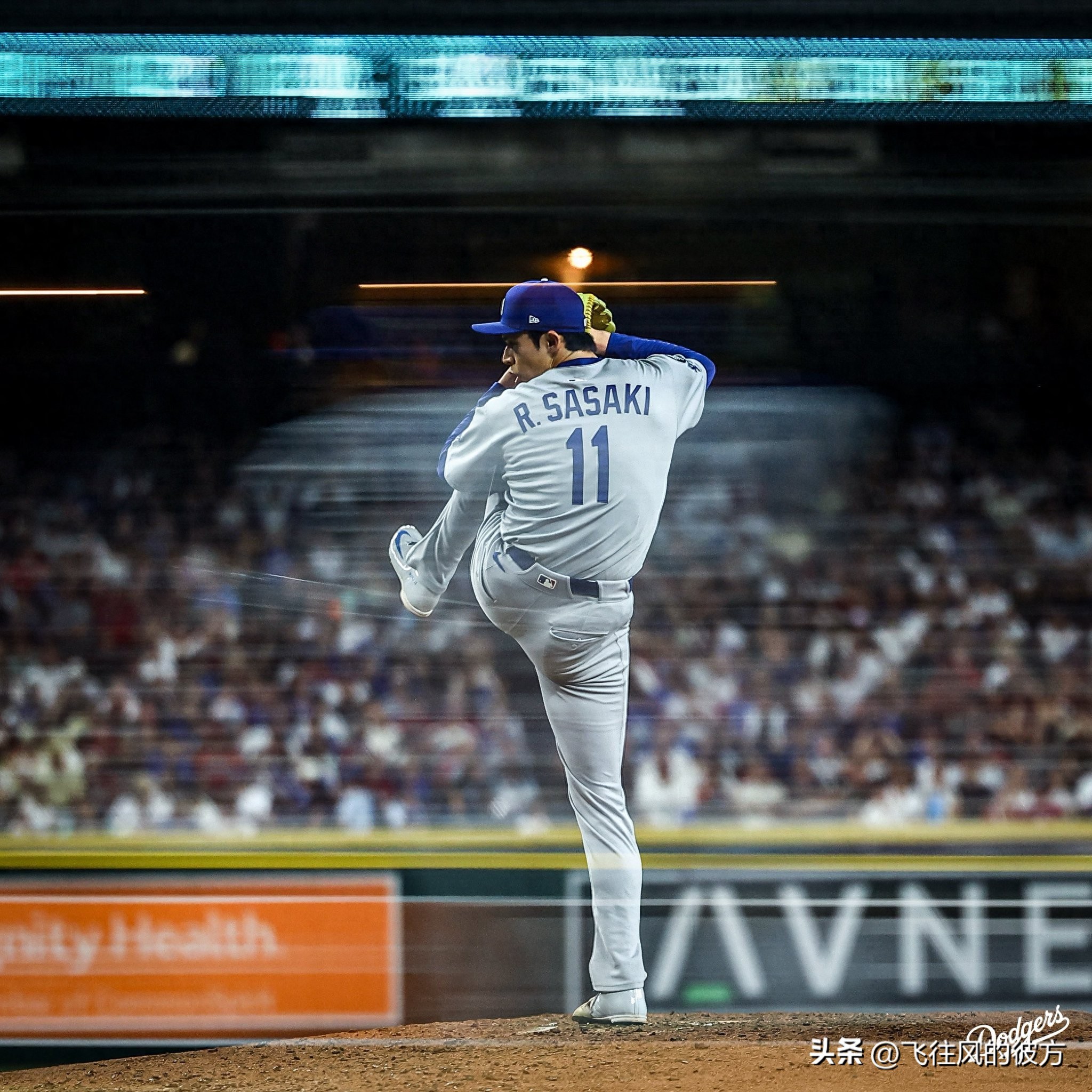 The Dodgers&#39; new postseason bullpen duo made their debut as Roki Sasaki and Clayton Kershaw helped secure a win in extra innings.