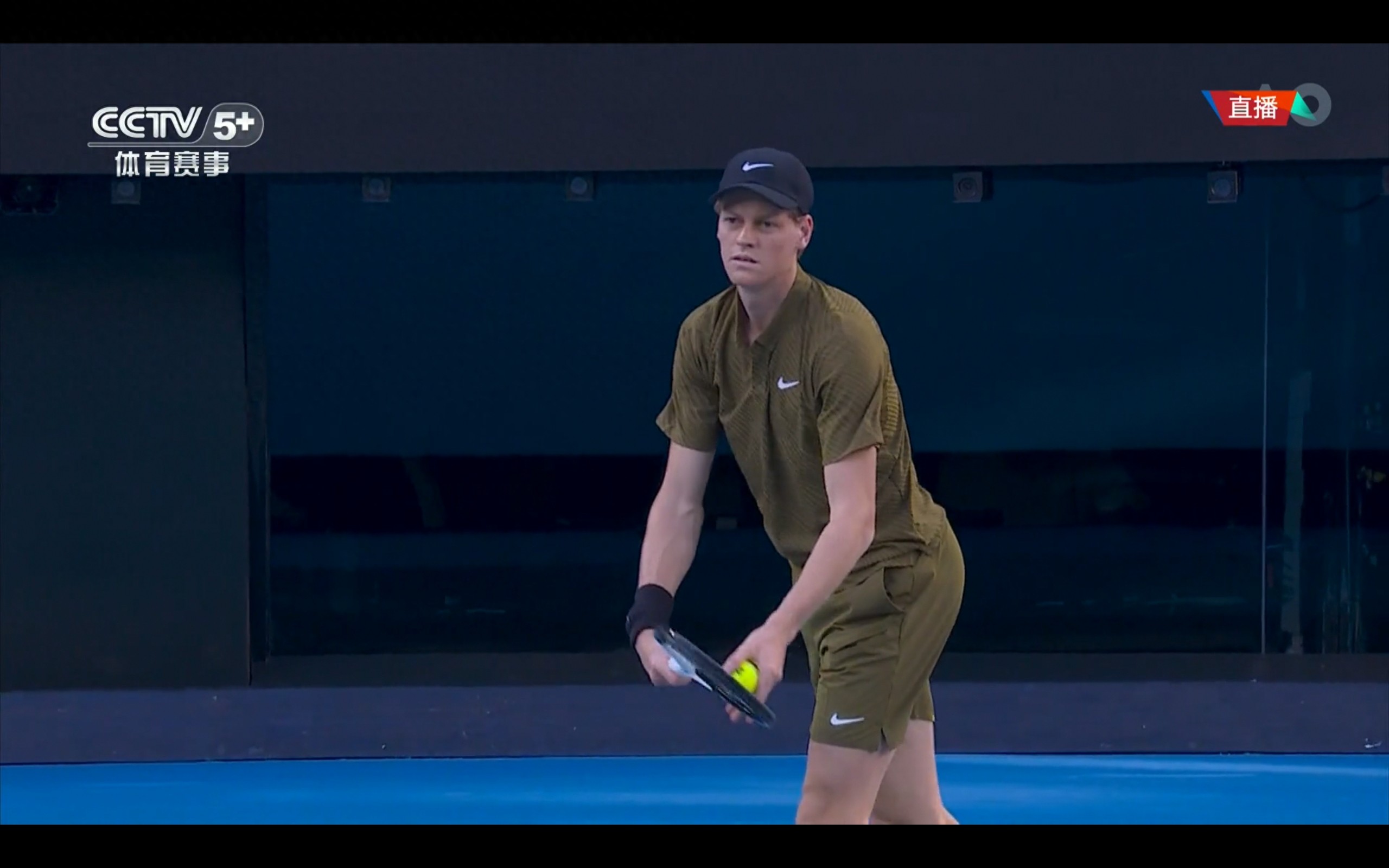 The first round of the Australian Open men's singles is currently live, featuring Sinner vs. Gaston.