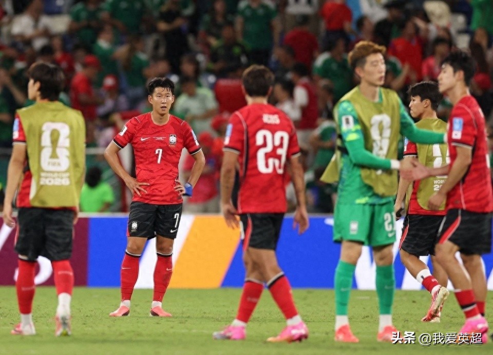 The qualification situation has drastically worsened! Reports suggest the South Korean team may lose a massive 1.1 billion won bonus, and the entire team's training atmosphere is heavy.