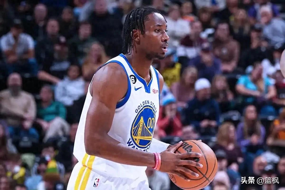 In the playoffs, he cut 26+5, and Green praised the Warriors' draft success, and he is expected to be Curry's successor