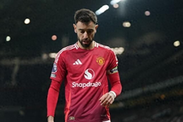 Neither Fee nor Manchester United could refuse Riyadh's Crescent offer of £80 million for a transfer fee &amp; 3 times the annual salary
