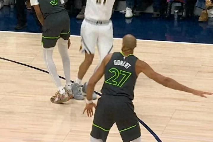 16-for-16 on free throws! Convinced Edwards! The Timberwolves' defense was simply brutal.