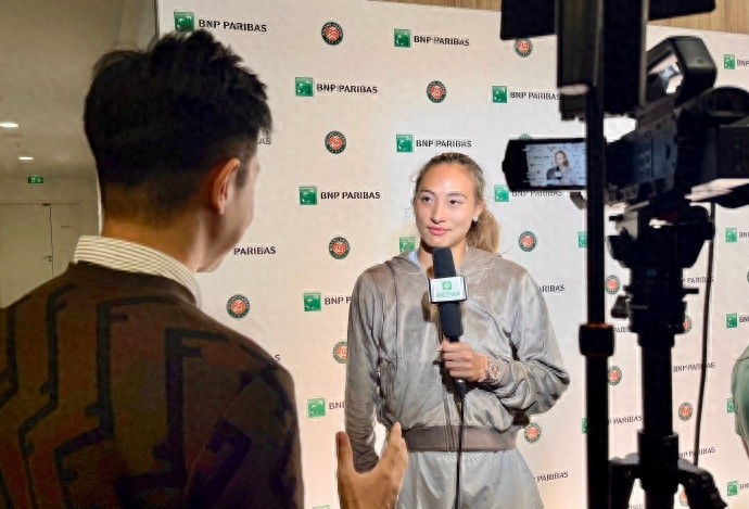 Just tonight! Zheng Qin's grammar and French Open debut is about to take the stage