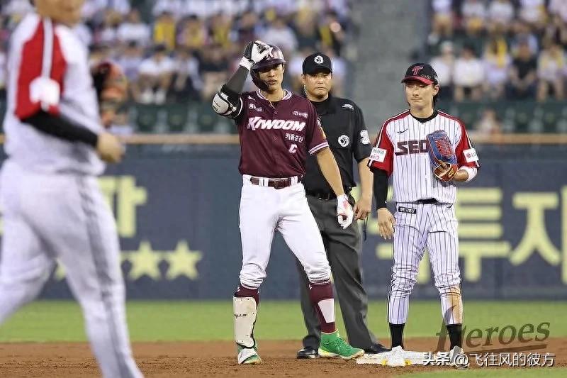 South Korean media reveals Song Sung-mun is likely to join the San Diego Padres with a contract potentially worth $15 million over three years.
