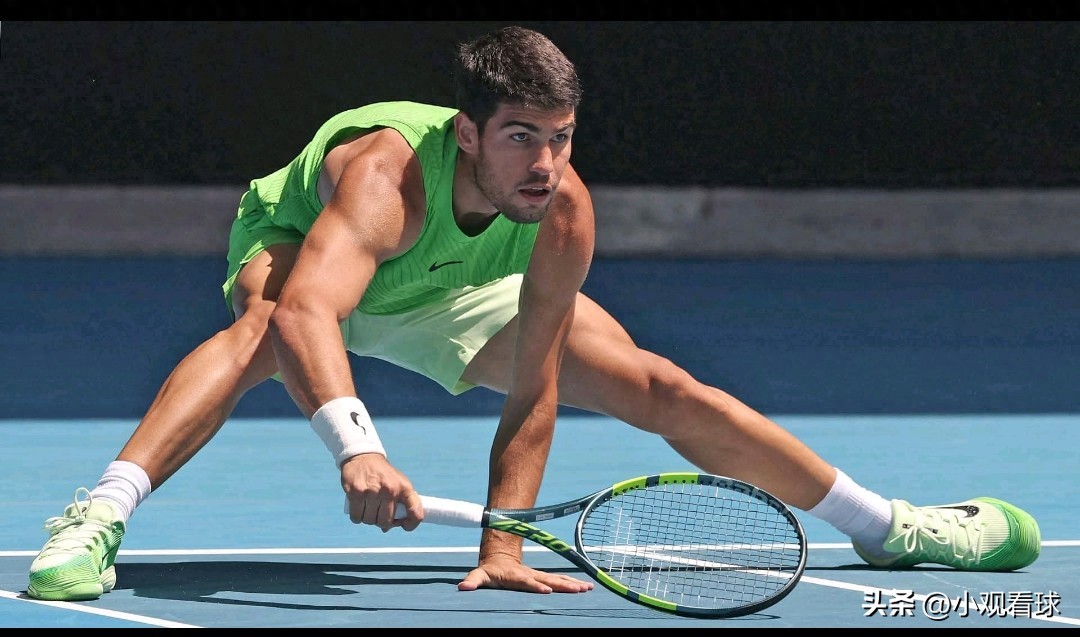 Alcaraz advanced past Paul in straight sets, reaching the Australian Open quarterfinals for the third consecutive year.