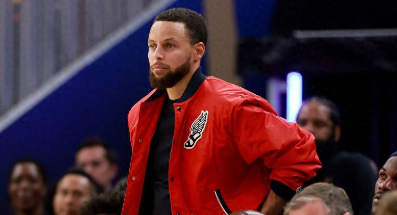 Curry is expected to miss G5! I responded to the dream chaser: Even if you want to be a superman, you can't do it now