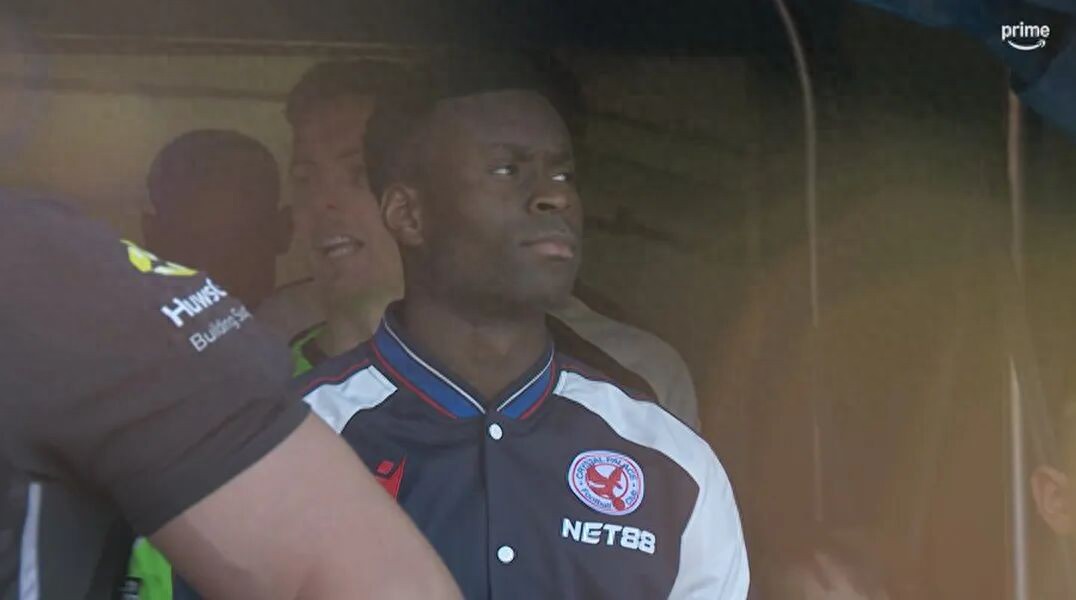 Manchester United's defense exposed after conceding 21 goals, aiming to sign a free Premier League defender next summer! Amourin keen on signing his trusted player