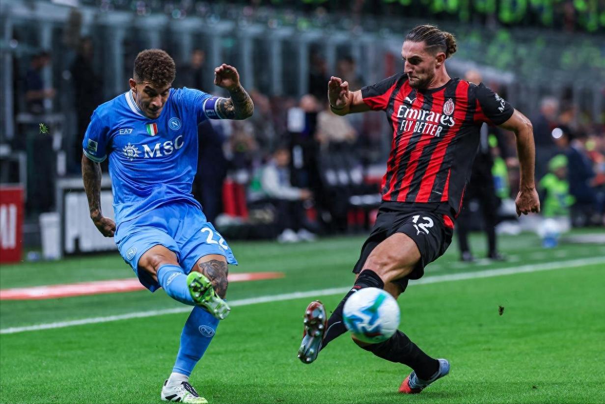 Getting paid to perform: Rabiot's salary increased by 50% after joining Milan, playing all 4 matches to help the team achieve 4 consecutive wins and reach the top.