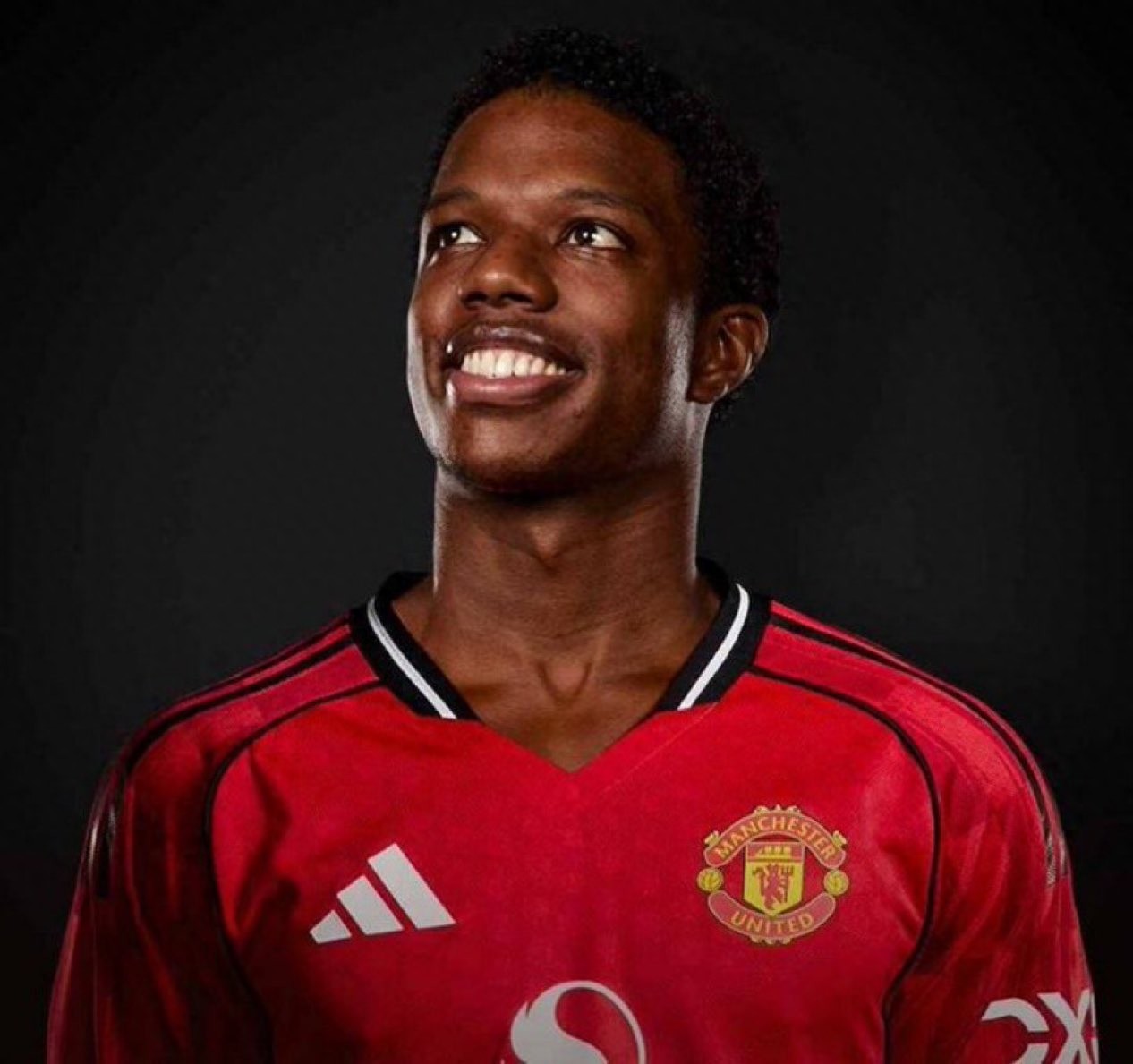 Manchester United stalwart has been relegated to the reserves by Amorin! Despite showing great effort and attitude, his request to play was denied.
