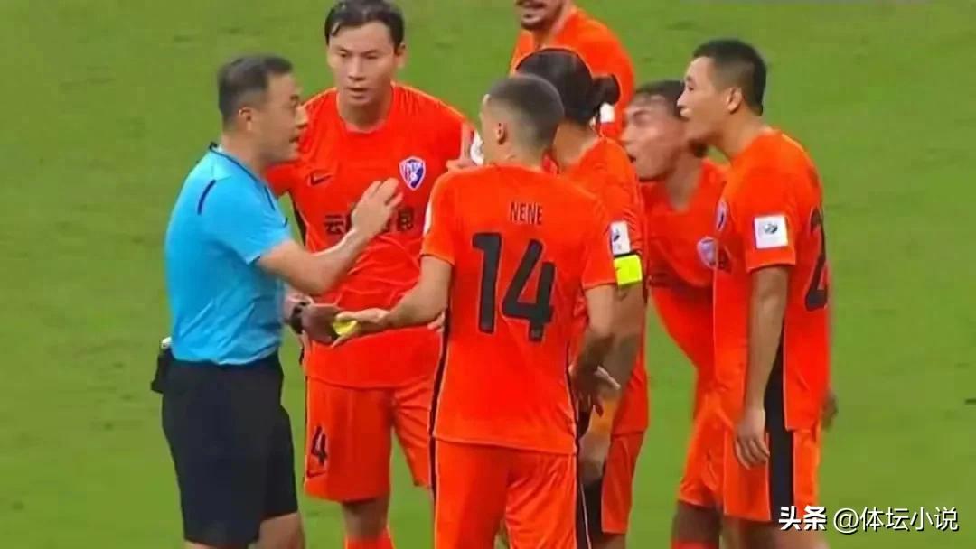 A wild night in the FA Cup! Yunnan suffers a 0-7 defeat, foreign player fined 100,000, while Beijing Guoan advances to the final to compete for the championship against the dark horse.