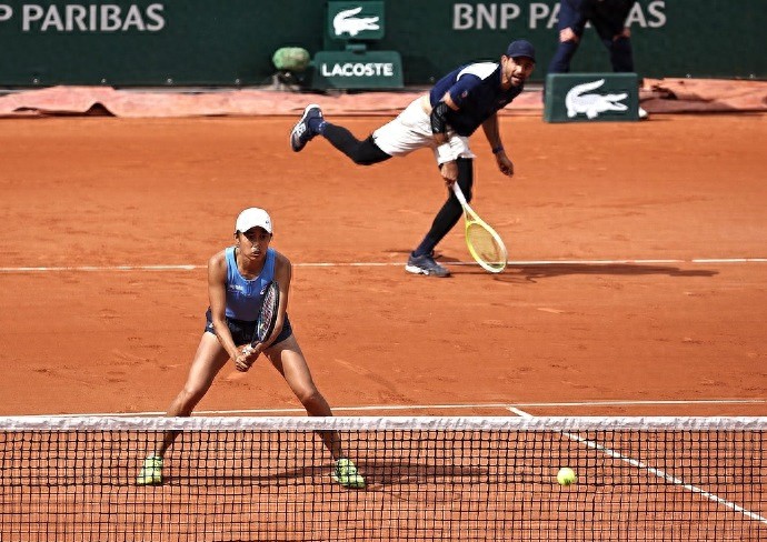 Regretful! Zhang Shuai stopped in the mixed doubles semifinals for the fifth time