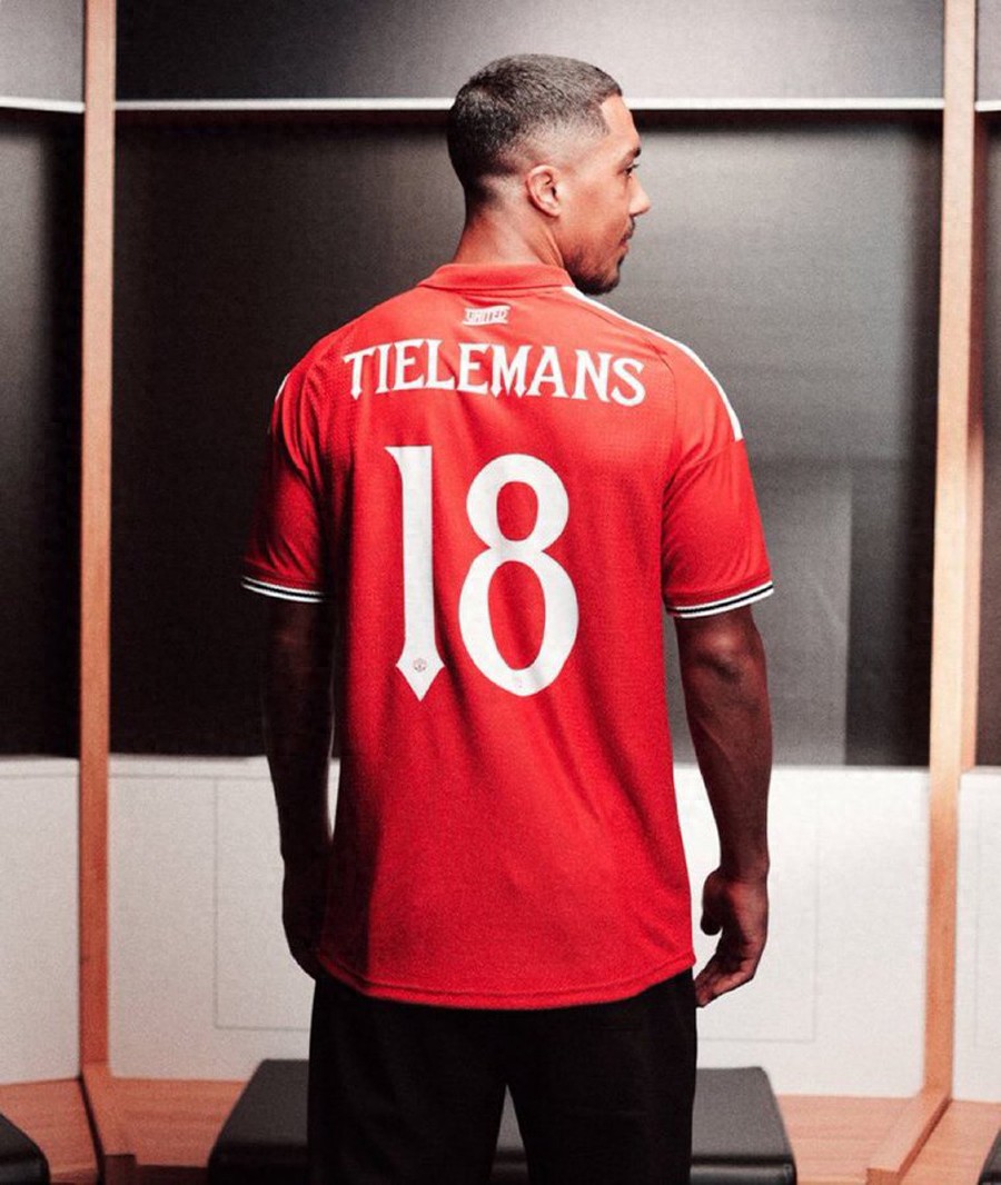 Manchester United officially signs Tielemans for €41 million, who reveals his reasons for joining and will wear the number 18 shirt to succeed Casemiro