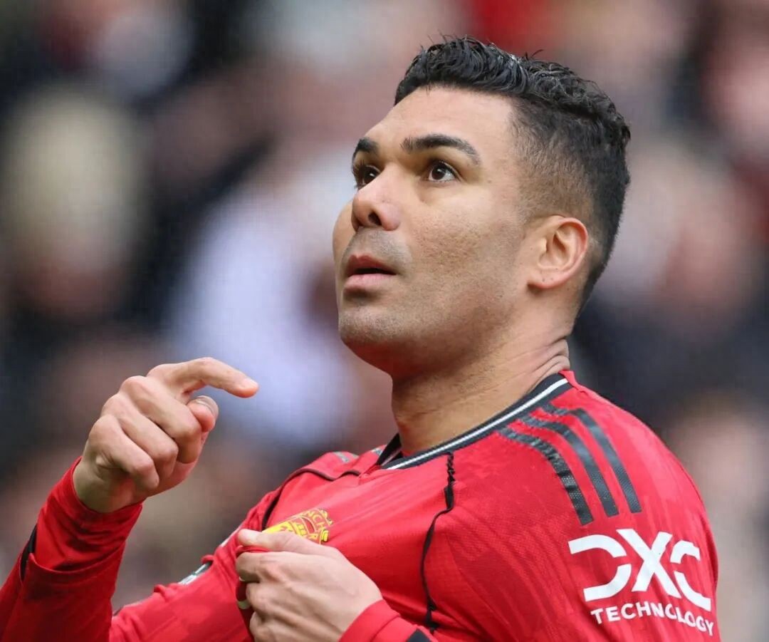 Part amicably! Manchester United confirms no intention to renew Casemiro's contract, aiming to sign two midfielders in summer window for generational transition.