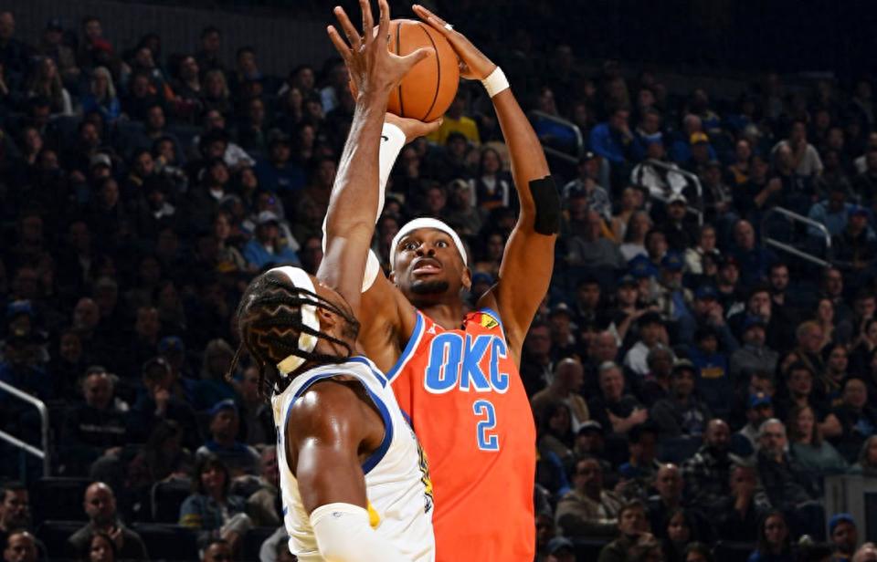 Thunder dominate Warriors with a 13th straight win! Alexander scores 38 points, Butler exits injured, Seth Curry debuts shooting 6 of 7