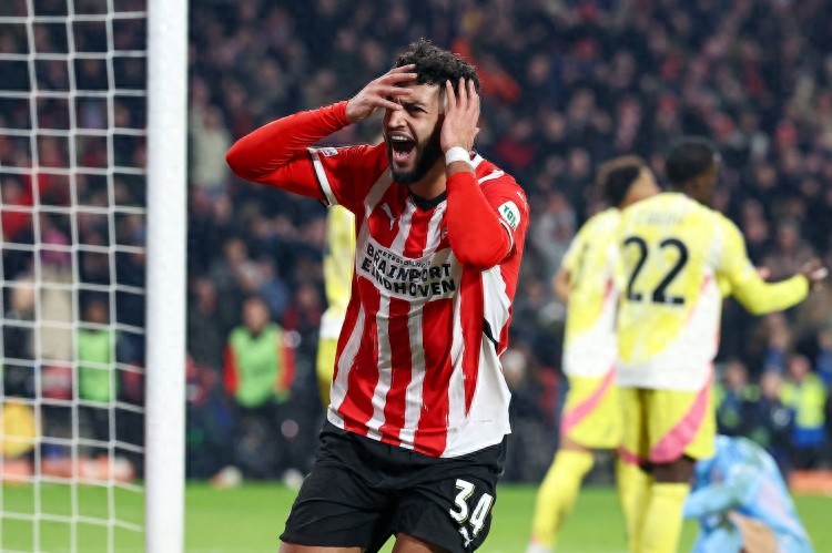 Versatile attacker Bayern plans to secure forward Sebari before the World Cup, with medical exam in the United States