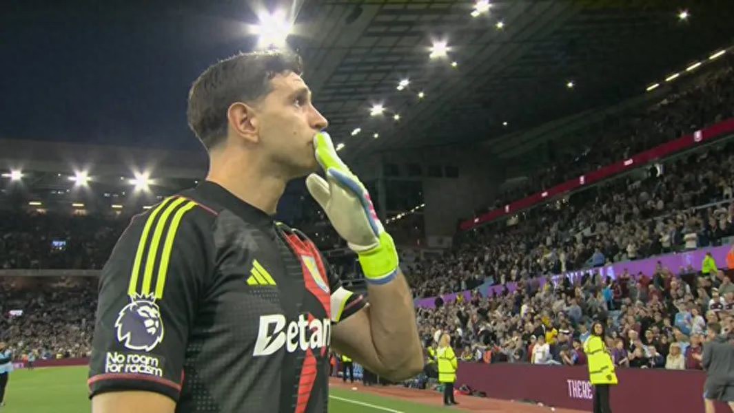 Amorin has requested to buy a new goalkeeper, and Manchester United&#39;s loan request for Big Martin was rejected! They may sign a new Courtois for £17 million.