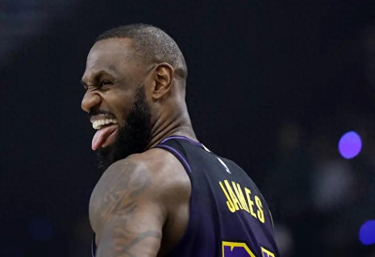 Team Report: LeBron's Future Never More Uncertain, Lakers Tenure Likely Ends After This Season