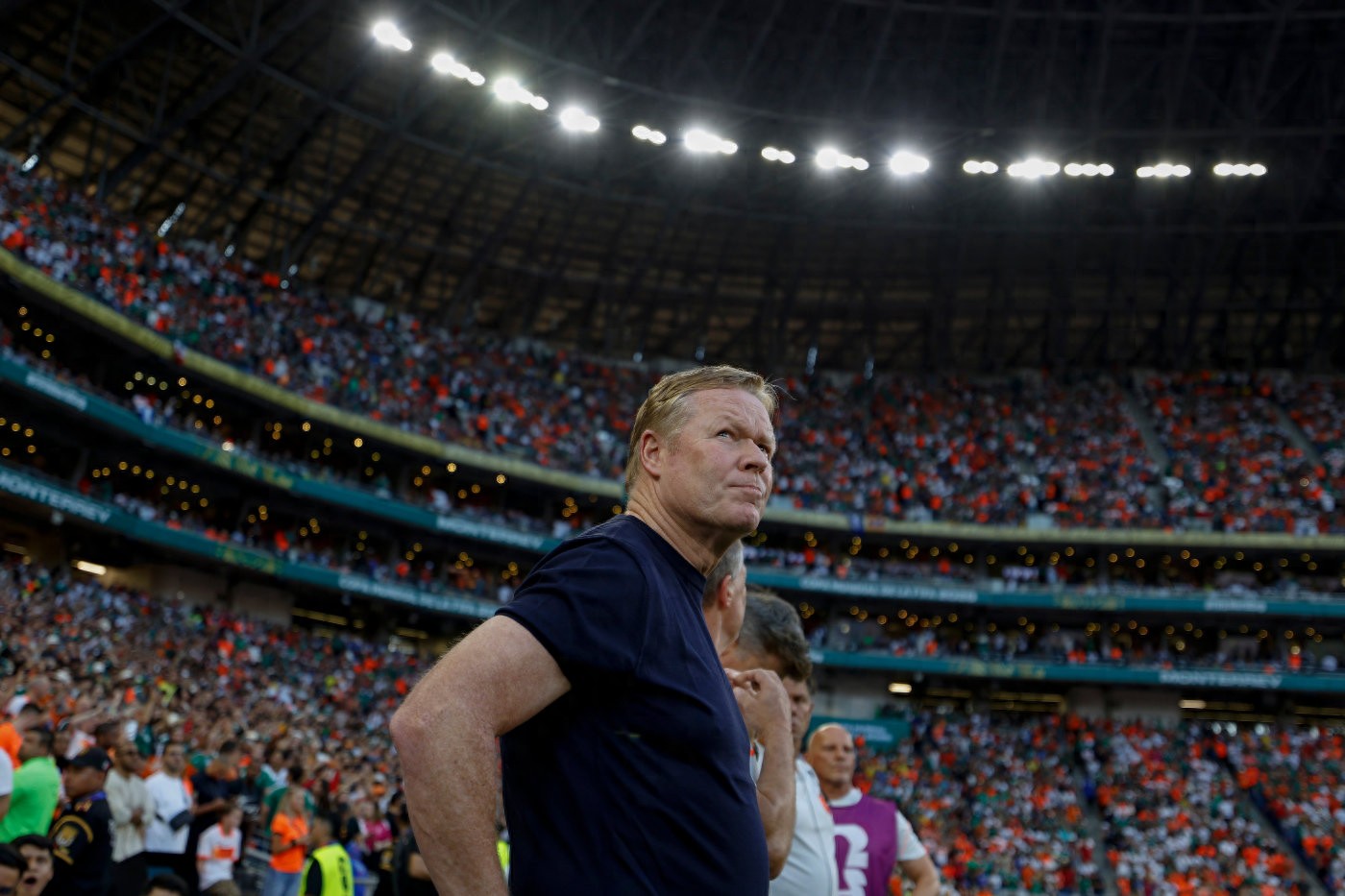 Koeman's original sin is by no means the five-man defense.